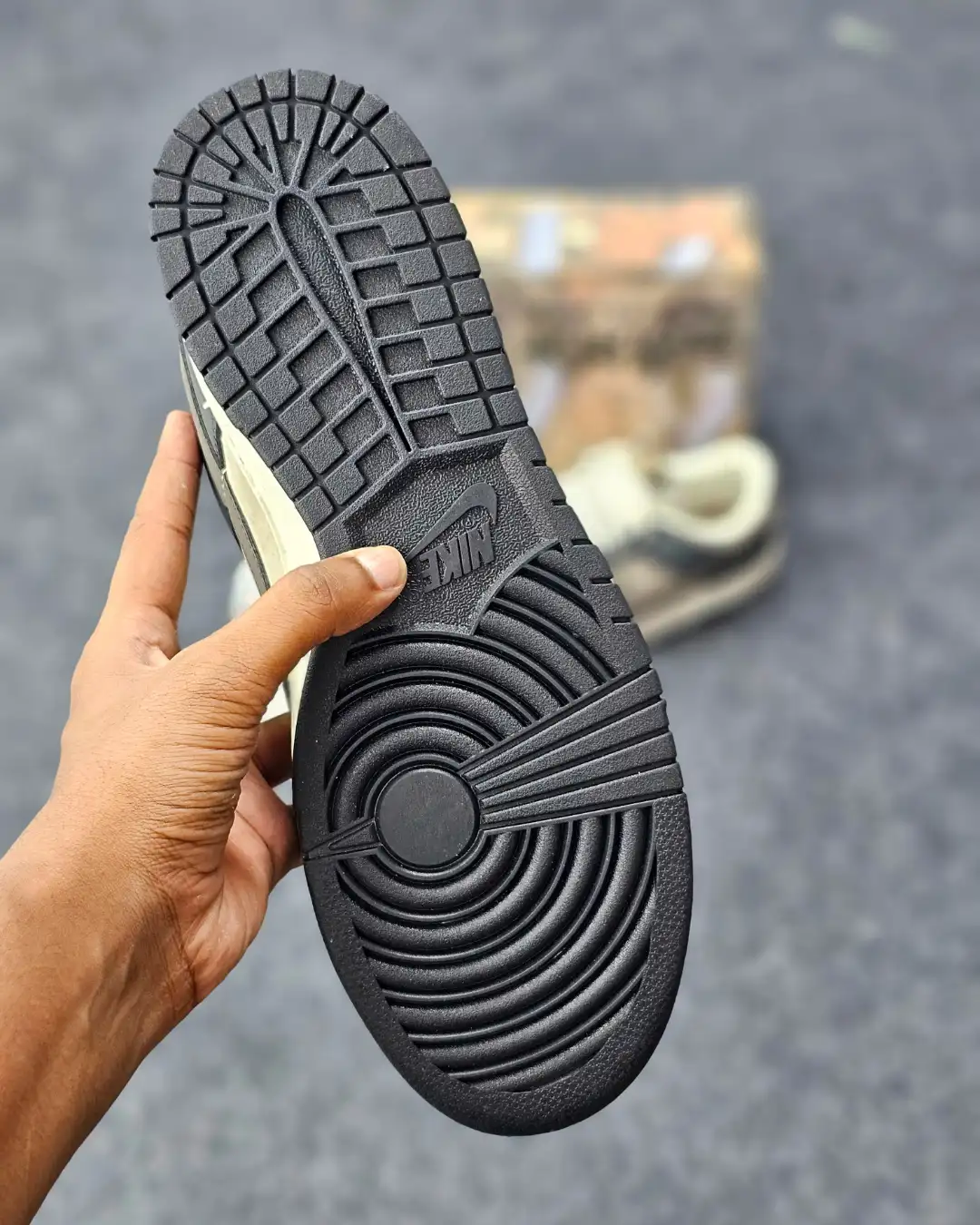 SB Dunk Low X Otomo Katsuhiro CDG | TOP - Image 5