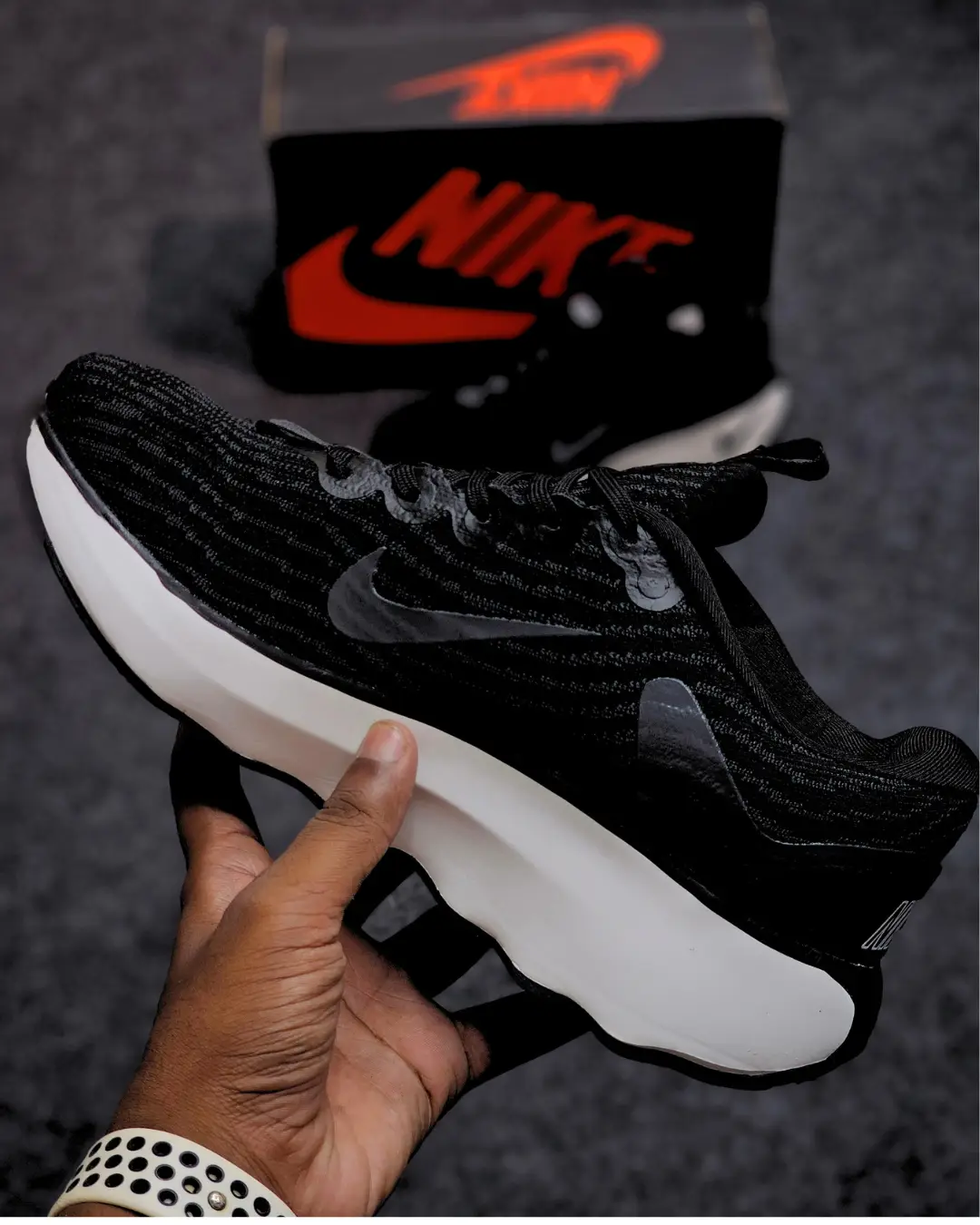 Motiva walking shoes Just Black - Image 4