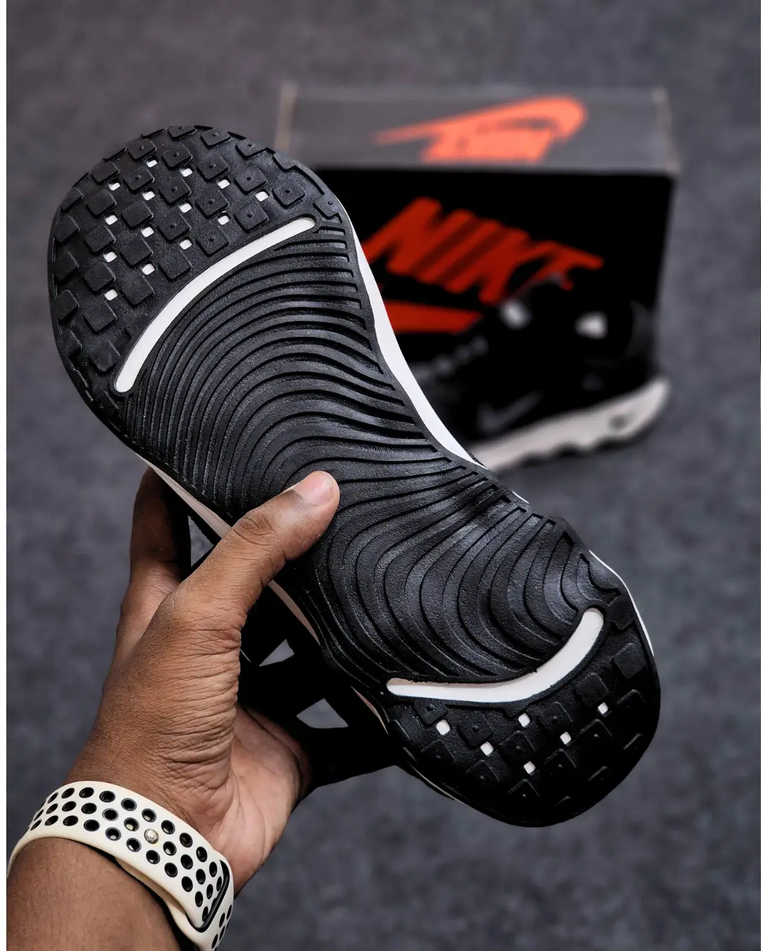 Motiva walking shoes Just Black - Image 5